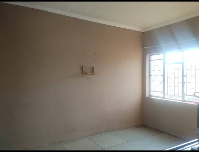 16 BEDROOM APARTMENT BLOCK FOR SALE IN VEREENIGING CENTRAL